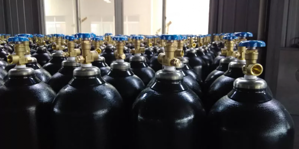 Баллоны веселящего газа для небольшой компании